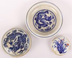 Lot - CHINESE PORCELAIN BRUSH WASHER & JEWELRY BOXES - 3
