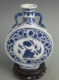 Sold at Auction: BLUE AND WHITE LONGEVITY PEACH PATTERN ...