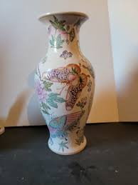 Vintage Large Chinese Porcelain Vase Flowers & Butterfly's ...