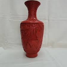 Rosewood carved enameled vase - jerusalem-mall.co.il