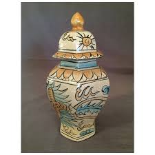 Chinese covered Jar /Vase Dragon Motif 10" Tall. For Sale at ...