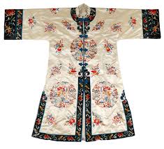 Lot - CHINESE EMBROIDERED ROBE