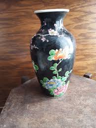 Vintage Japan Pottery Vase 7" tall Colorful Nice Condition ...