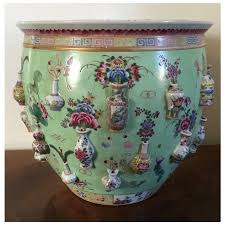 Antique 19th century Chinese Export Porcelain Fish Bowl or Cachepot . For Sale at Ruby Lane