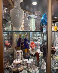 Chamblee Antiques and... - Chamblee Antiques and Interiors