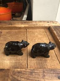 Vintage Black Bear Salt & Pepper Shakers Souvenirs | eBay