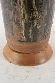 Lot - ART POTTERY TABLE LAMP