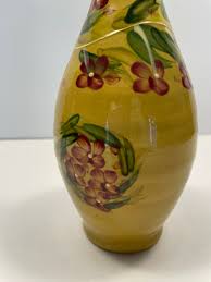 La Troyance Hand Painted Vase/vintage Tabletops Unlimited ...