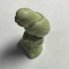 Wade | Art | Wade Whimsies Red Rose Porcelain Parrot ...