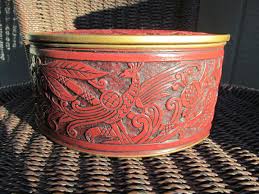 Rare Vintage Smith Crafted Chicago Round Embossed Fruitcake Cookie Tin Box | #1877637421