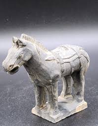 Vintage set of 4 Terracotta Soldiers and 1 Terracotta Horse ...