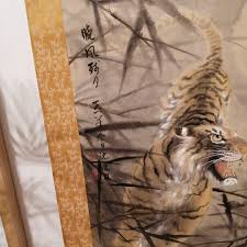 JAPANESE ANTIQUE PAINTING HANGING SCROLL KAKEJIKU TIGER ...