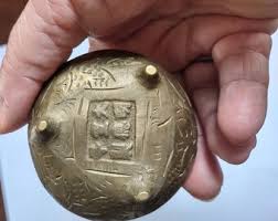 Asian Incense Pot/ Three Legged Pot / Asian Signed Pot ...