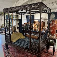 Antique Chinese Bed Qing Dynasty c1700's Ironwood ...