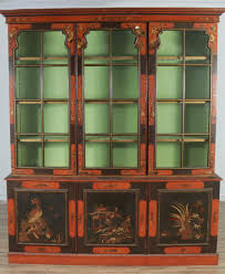 Sold at Auction: GEORGE III STYLE CHINOISERIE BOOKCASE