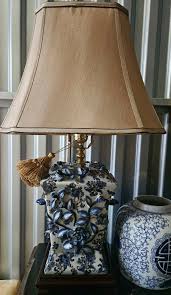 Vintage Chinoiserie Porcelain Lamps ( set of 2) Gorgeous ...