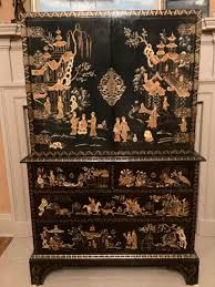 Sold at Auction: Vintage Chinoiserie Chest with Four Drawer Base