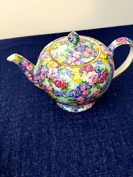 Vintage 3 Piece Set Royal Winton "julia" Chintz Teapot With Lid Compote Dish/small Fruit Stand and Cake Plate With Handles - Etsy