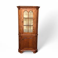 D.R. Dimes Tiger Maple Corner Cabinet Cupboard — Ardesh