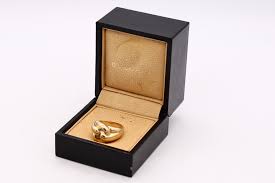 Bvlgari Milan rare 18 kt yellow gold Hercules knots cocktail ...