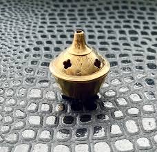 Extra small vintage brass incense burner – Serpentinepdx