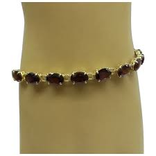 Very Nice Solid 14kt Large Natural 14 Oval Garnet Linked Bracelet, . For Sale at Ruby Lane