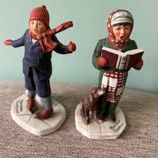 Norman Rockwell the Caroler Figurine - Etsy