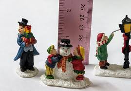 Christmas Village Figurine Lot | eBay