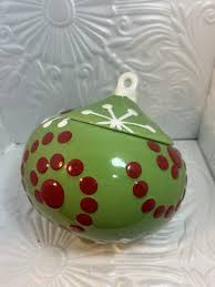 Real Home Ceramic Green Red Round Ornament Shaped Christmas ...