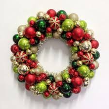 Amazon.com: Christmas Ball Wreath 16" Xmas Wreaths Ornaments ...