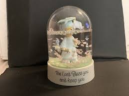 Precious Moments Figurine "The Lord Bless And Keep You" Girl ...