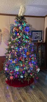 I've collected ornaments over 40 years.It takes 4 hours to ...