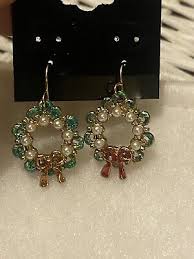 VINTAGE GOLD TONE FAUX PEARL CHRISTMAS WREATH ...