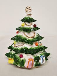 Ceramic Christmas Tree Musical, 1984 Treasure Masters ...