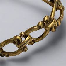 Vintage Monet Gold Tone Metal Bracelet – Lady Slippers