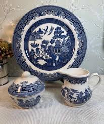 Vintage Churchill Blue Willow Sugar Bowl & Creamer Set ...