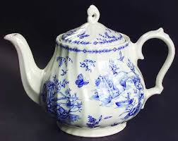 Toile Blue (Scalloped) Teapot & Lid by Churchill ...