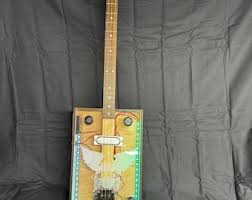 Cigar Box Guitar - Etsy