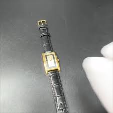 GUCCI 2600 M Black White Dial Rectangle Tank New Band Men ...