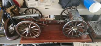 Model of a Dahlgren cannon from 1861. Dahlgren cannons were ...