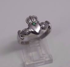 14K White Gold Claddagh Ring with Emerald, Size 7.5 | eBay