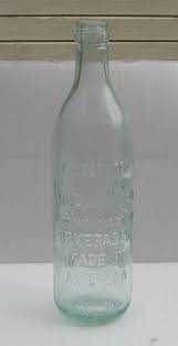 Vtg Celebrated Clicquot Club Beverages Made In America No. 8 Green Tint Bottle | eBay