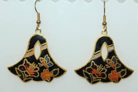 Pretty Vintage Goldtone Floral Enamel Cloisonné Bell shaped ...