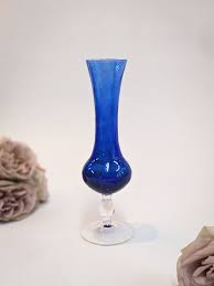 Blue Glass Bud Vase – Twyla's Flower Farm and Floristry