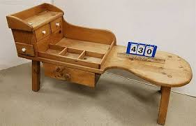 Pine Cobblers Bench