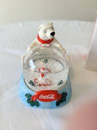 Coca-Cola Collectible Snow Globe- Polar Bear• 2003 Happy ...
