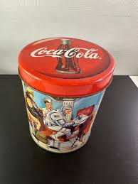 Vintage 1999 Round Coca Cola Metal Tin Diner Scene astronaut ...