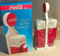 Coca-Cola Diner Collection Vending Machines Salt & Pepper Shakers - MINT In Box | eBay