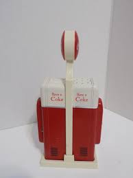 New Coca Cola Machines Salt & Pepper Shakers Vintage Style ...