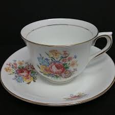 Vintage Vale Bone China Teacup & saucer Made in Longton ...